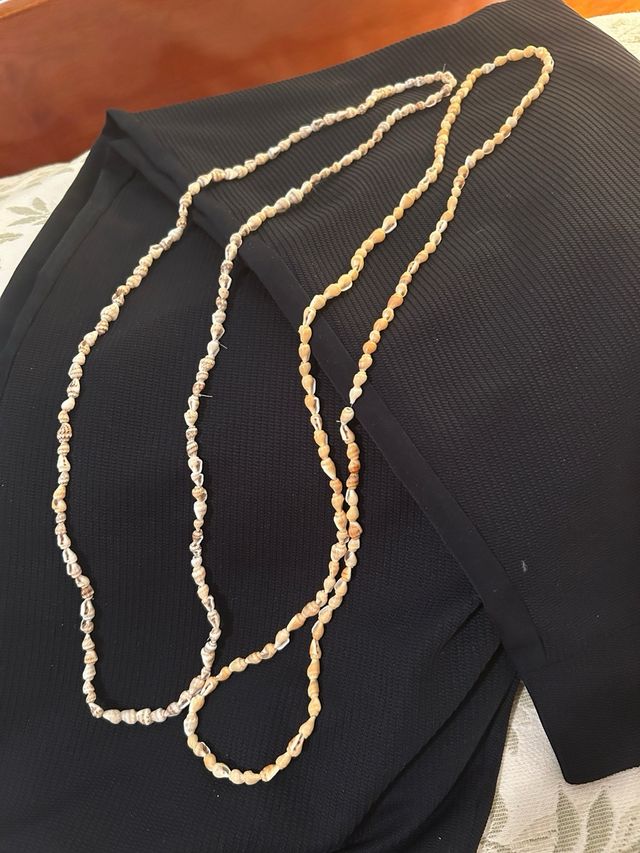 Collares con caracolas - 2 unidades