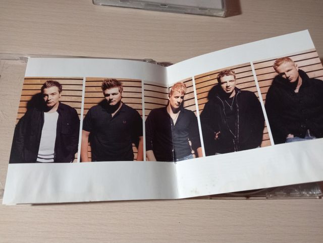 2 CD Westlife.