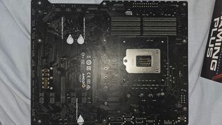 Placa base MSI MPG Z390 Gaming Plus *LEER*