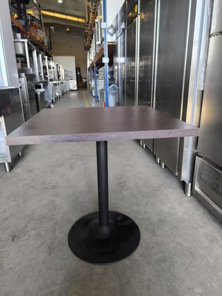 Mesa de sala de restaurante