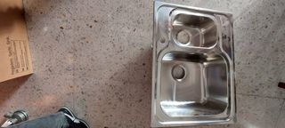 Fregadero acero inox 2 senos ( 1 1/2 C)
