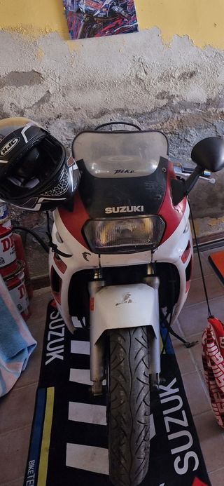 Suzuki GSXF 600 - Motor roto