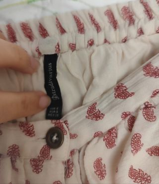 Falda larga de Stradivarius