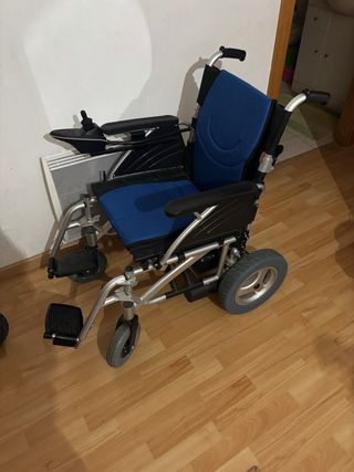 Silla de ruedas electrica plegable