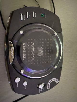 Radio despertador Kneissel CD