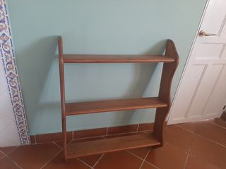 Estantería rústica