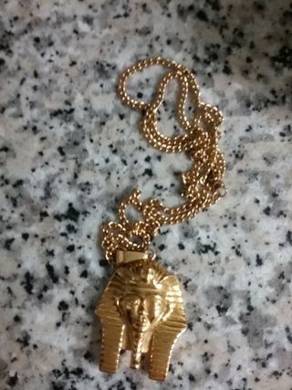 Pulsera,llavero y colgantes