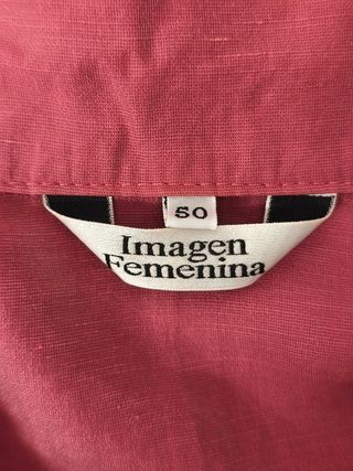 Vestido y chaqueta rosa irisado