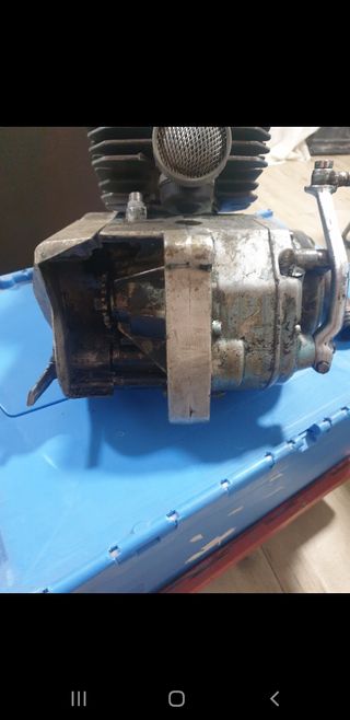Motor derbi copa.74cc. funcionando