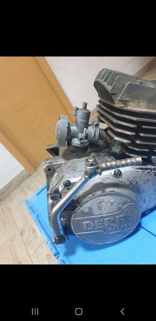 Motor derbi copa.74cc. funcionando