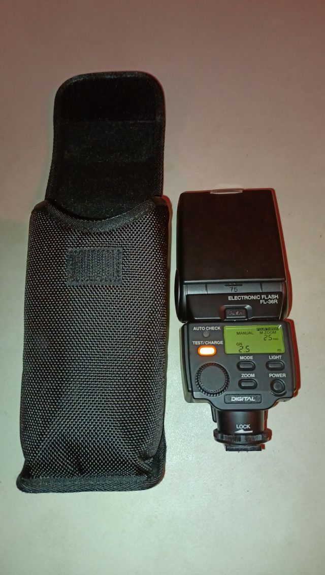 Flash Olympus FL 36 R