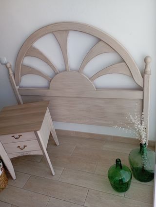 Cabecero de madera maciza vintage