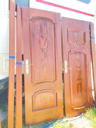 Puertas madera maciza - 7 unidades