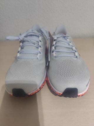 Nike Pegasus 41 olympus, talla 41 hombre.