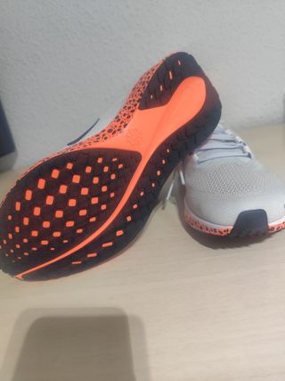 Nike Pegasus 41 olympus, talla 41 hombre.