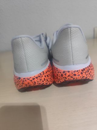 Nike Pegasus 41 olympus, talla 41 hombre.