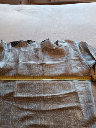Blusa seda Natura L - Gris/Negro. 