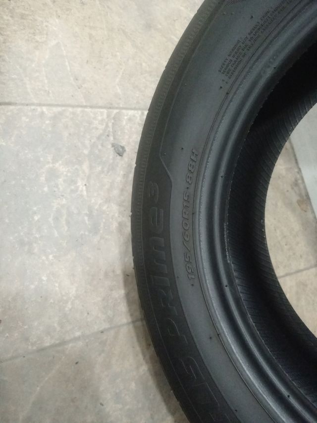 Neumático Hankook 195/60 R15 88H