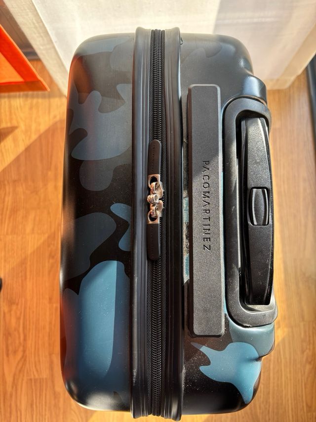 Maleta pequeña de cabina