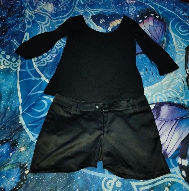 Pantalón y camiseta negro talla M