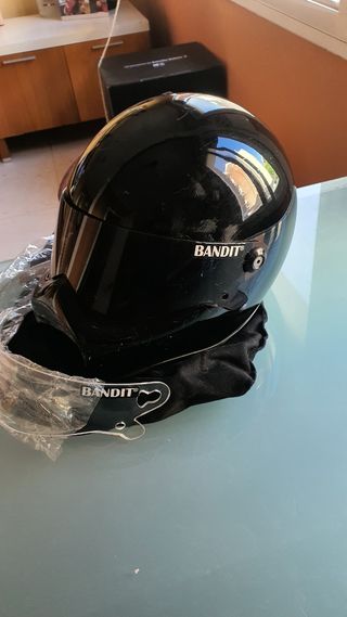 Casco Bandit negro