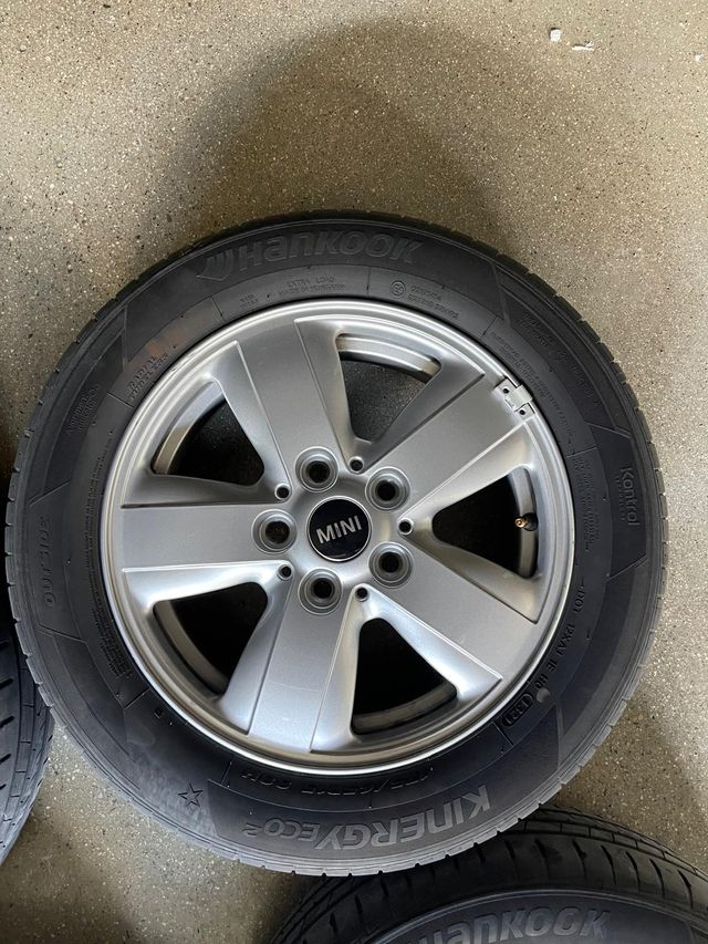 Llantas Originales Mini 175 / 65 R 15" 