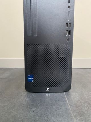 HP Tower Desktop Z1