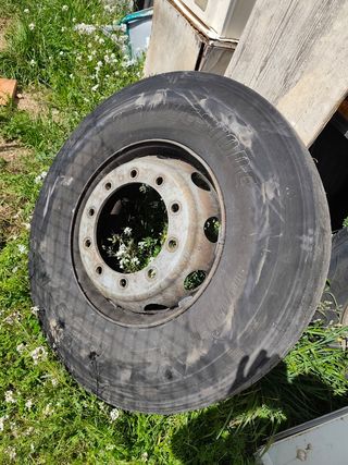 Neumáticos camión - Bridgestone
