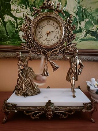 Reloj bronce antiguo