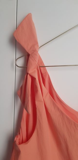 Top Zara asimétrico naranja