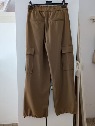 Pantalón cargo Zara nuevo