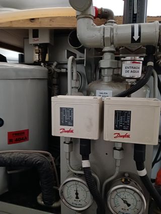 Lavadora industrial. limpieza en seco