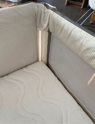 Minicuna colecho chicco Next2me Magic