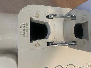 Cafetera Latissima One Nespresso Delonghi