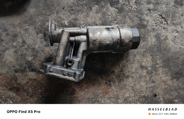 Soporte filtro aceite VAG 038115465