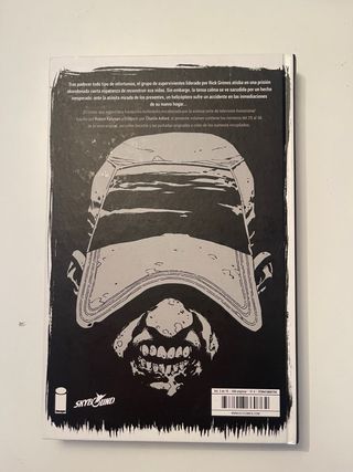 Comics The Walking Dead. Tomos 1, 2, 3 y 4.