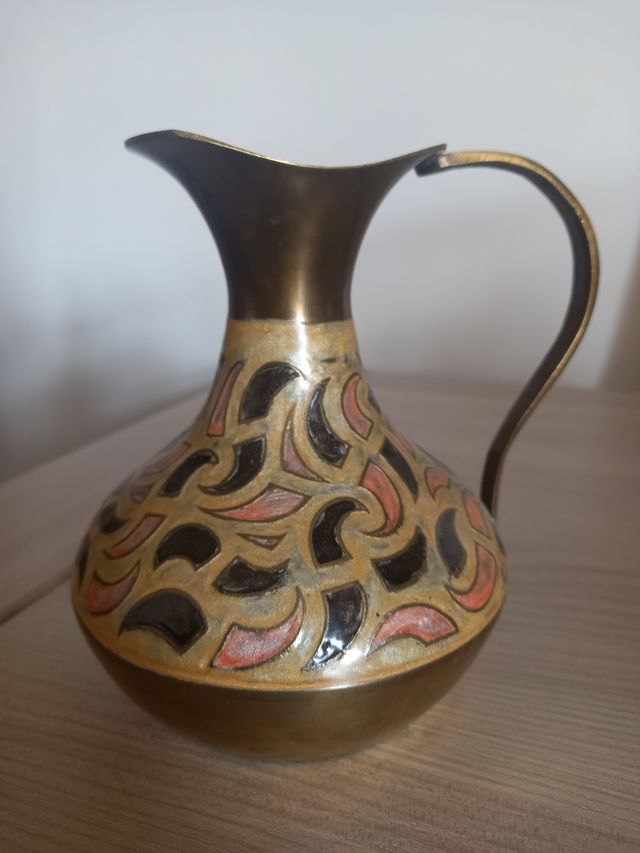 Jarra y bombonera metal dorado