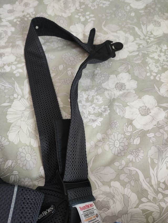 Mochila de porteo Babybjorn