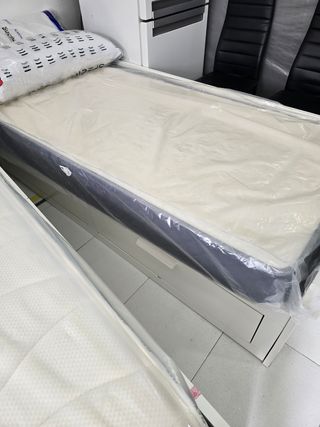 Colchones individuales, regalo almohada