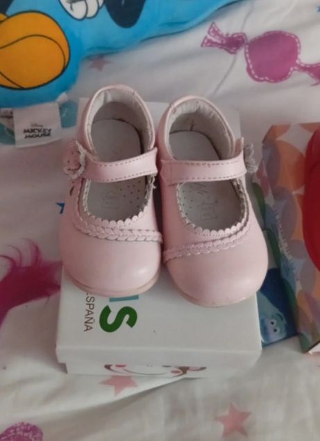 Zapatos niña N 19