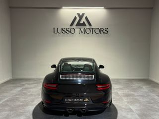 Porsche 911 2016