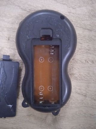 RADIO/TRANSISTOR DE BOLSILLO CON BRÚJULA,LINTERNA