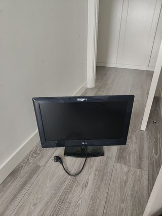 TV LG 19" negra