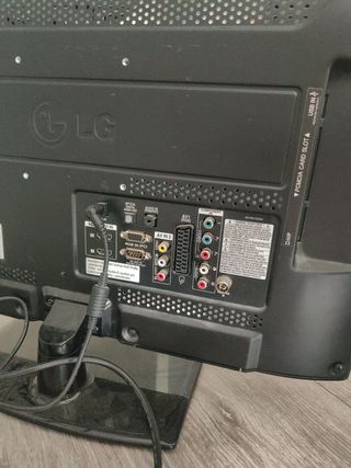 TV LG 19" negra