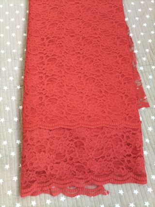 Tela Encaje Rojo.