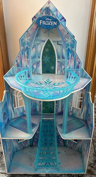 Castillo Frozen Gigante
