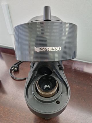 Macchina del Caffè a Capsule Nespresso Vertuo Pop