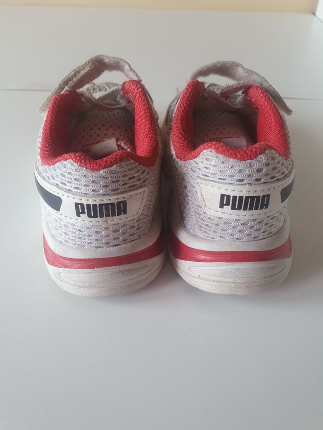 Zapatillas Puma Bebé - Talla 24