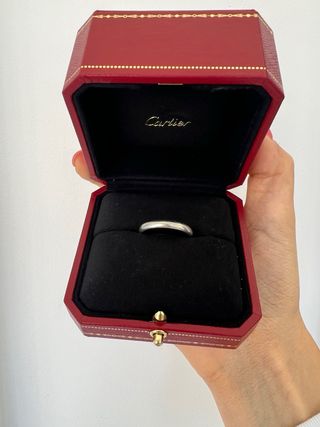Anillo Cartier platino talla 59