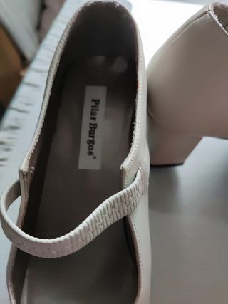 Zapatos flamenca blanco roto
